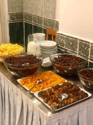 Hotel Bueyuek Levent Стамбул Экстерьер фото